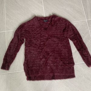 INC International Concepts Fuzzy Metallic V Neck Sweater Oversized sz S Burgundy